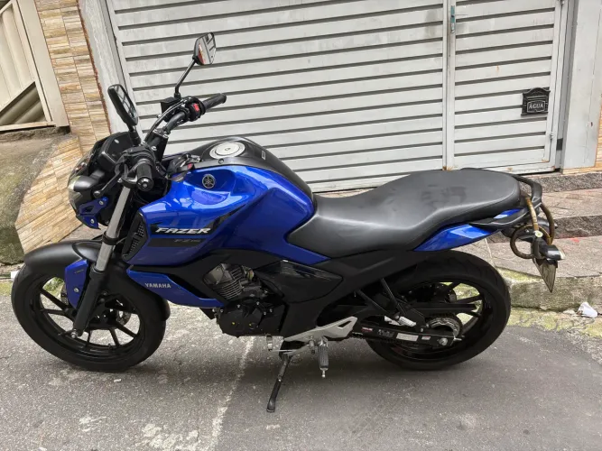 Yamaha FZ15 2024 - Toda Original, Baixa Km, Excelente Estado