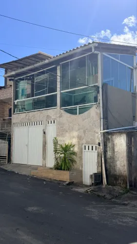 Vendo linda casa mobiliada