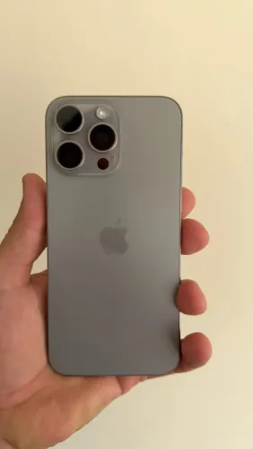 iPhone 15 pro Max super novo