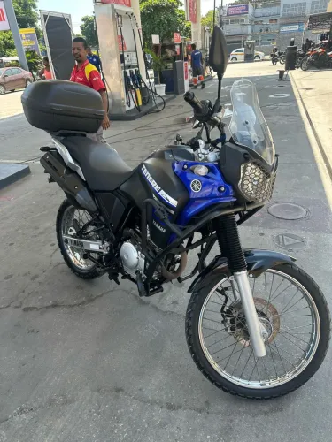 Tenere 250 perfeita 