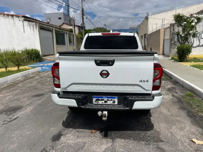 Nissan Frontier Pro4x CD 4X4 2.3 Bi-TB Die. AUT 2023