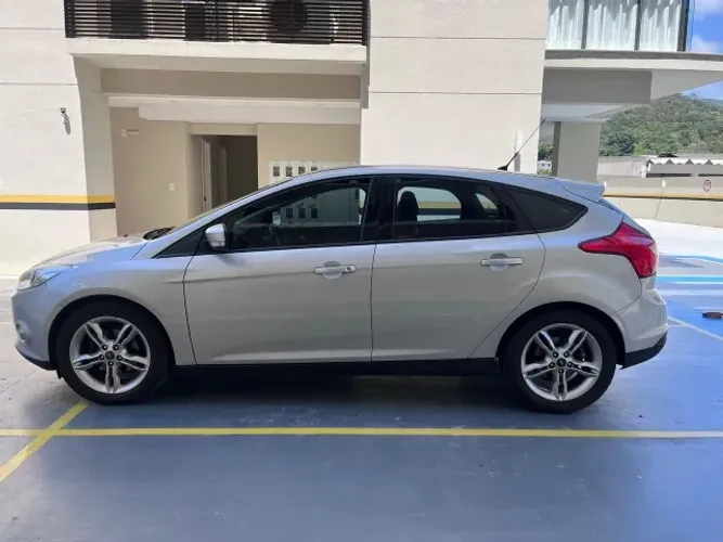 Ford Focus 2.0 16v/se/se Plus Flex 5P Aut. 2015
