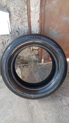 Pneu 185/60 aro 15