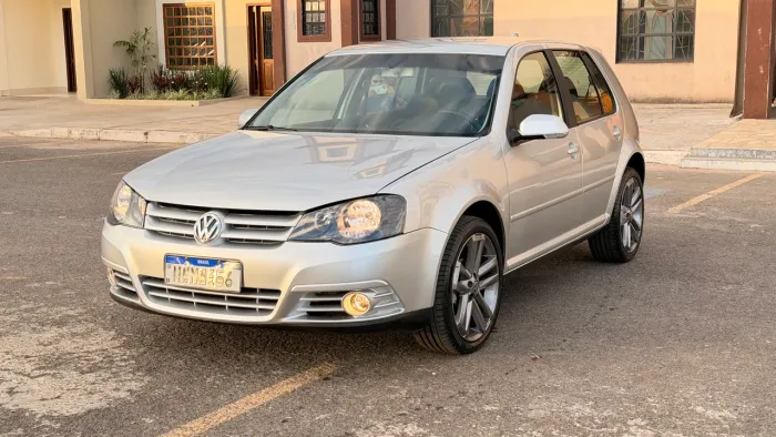 Volkswagen Golf Sportline 1.6 MI Total Flex 8V 4P 2012