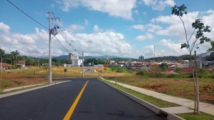 Terreno à venda com 297,23 m² - Bairro Passo Manso, Blumenau