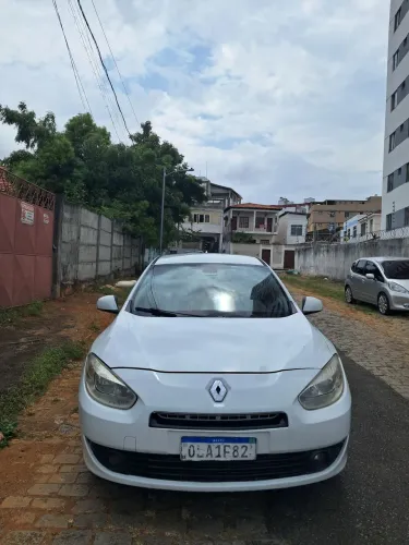 Renault Fluence Sed. Dynamique 2.0 16V Flex Aut. 2013