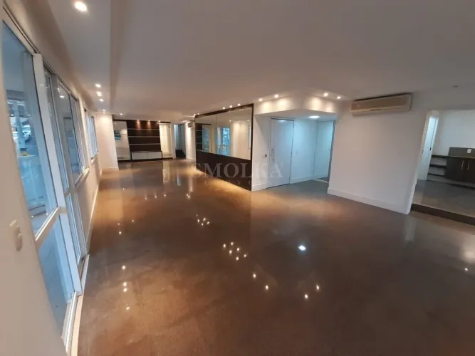 Apartamento de 255,15m², com 4 suítes para locação em Florianópolis