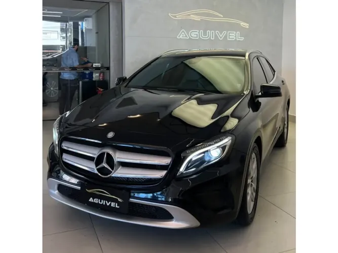 Mercedes-Benz GLA 200 Vis. Black ED. 1.6 TB 16V Aut. 2015