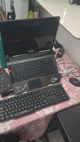 Notebook i3 ssd 120 GB 8 ram