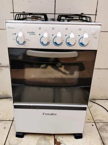 Lindo fogão Esmaltec 4b elétrico