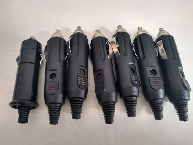 Plug Tomada 12v Macho Acendedor  ( 7 pçs)