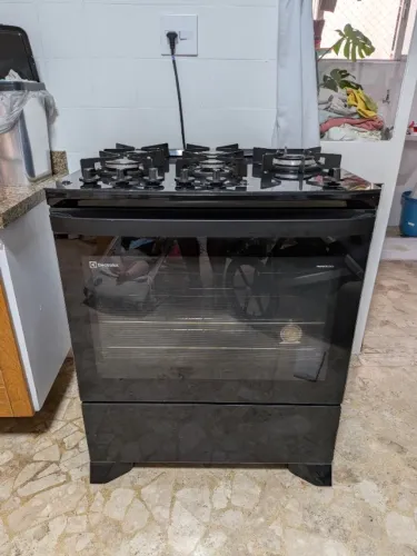 Fogão 5 bocas Electrolux Preto Experience