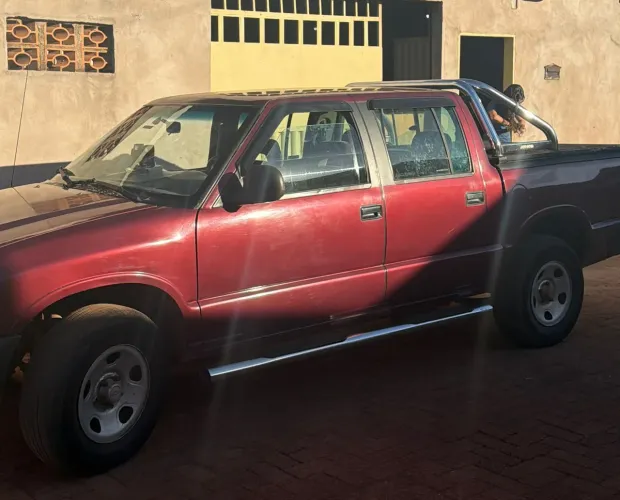 Chevrolet S10 Pick-up Luxe 2.5 Diesel Turbo 1998