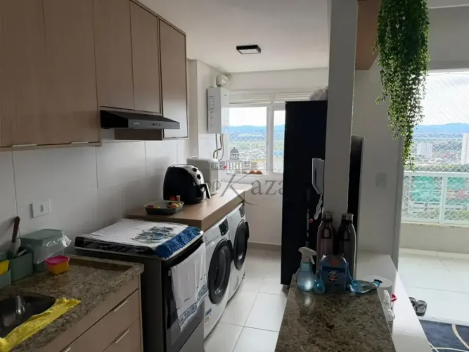 Apartamento/Padrão - Residencial - No bairro Jardim Califórnia - Le Premier Residence Clu