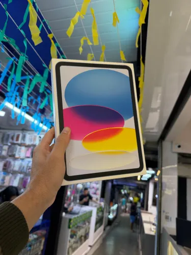 iPad 11 128 gb , novo na caixa com 1 ano de garantia