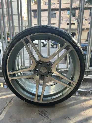 Rodas Mercedes aro 20 225/35 R20