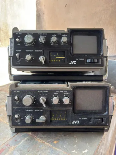 TV RADIO JVC 30 50 RARO..FAVOR LER DESCRIÇÃO