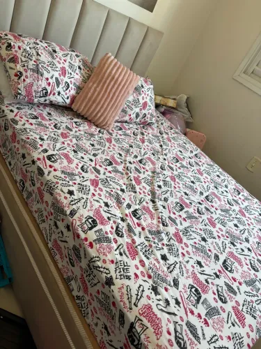 Cama box casal com baú