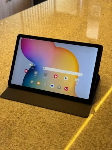 Tablet - Galaxy Tab S6 Lite 64GB + Capa magnética e Caneta