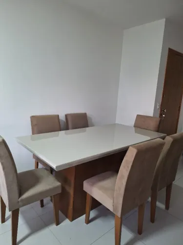Conjunto de mesa de jantar com 6 cadeiras