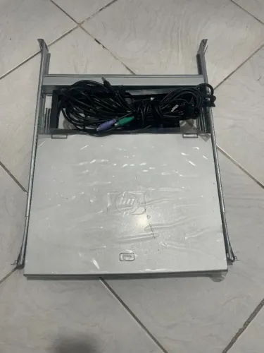 KVM HP ASSY KYBF 17.3?