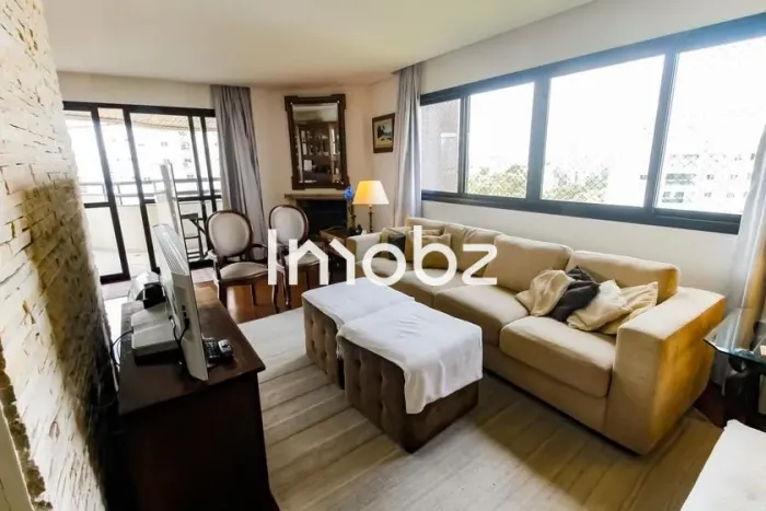 Apartamento à venda no Edifício Port Royal Ii - Rua Francisco José Da Silva, 67 - São Paul