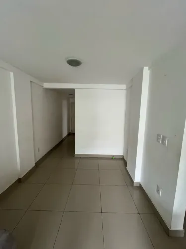 Apartamento 3 quartos sendo 1suíte, 76 m², Flamboyant, Campos, armários, 1 vaga