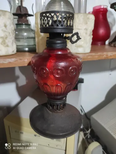 Lampião antigo, querosene,Leia: