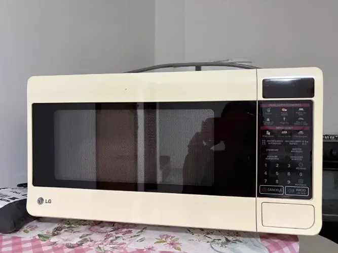 Micro-ondas LG 30L