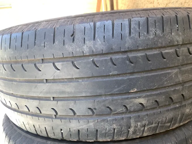 Pneu 215/55 R17 Goodyear Efficientgrip