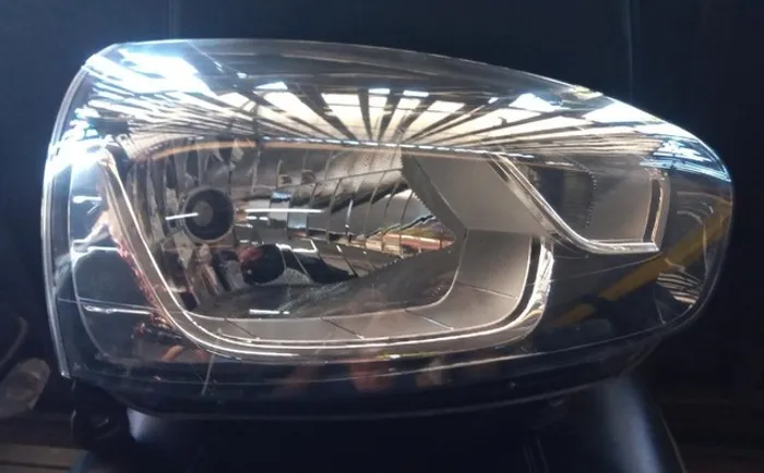 Farol do clio lado direito 13/17 