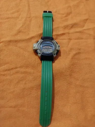 Relógio antigo casio marine gear só venda não troco por nada 