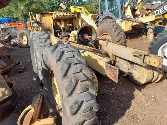 Motoniveladora Caterpillar 120b Patrola desmanche sucata para retirada de peças
