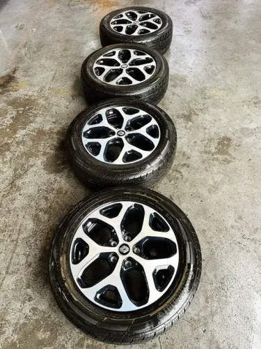 Jogo De Rodas C/ Pneu Captur 
