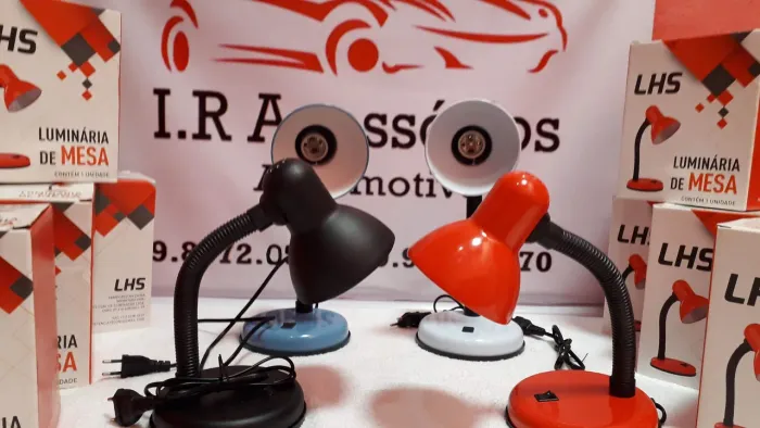 Luminária de Mesa - Ideal para Estudo ou Trabalho