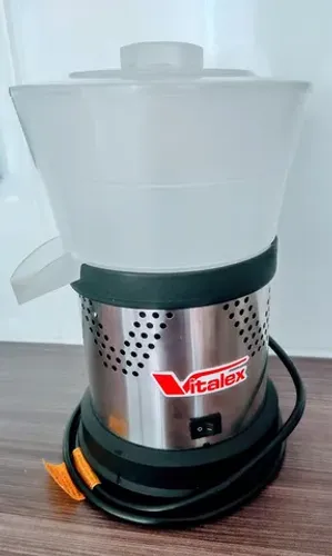 Desapego - Espremedor de Frutas Vitalex - Bivolt