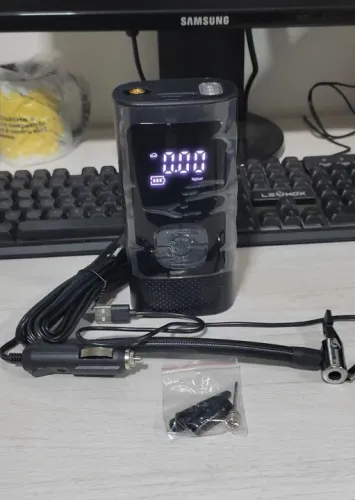 Bomba de Ar Encher Pneu Moto Recarregável