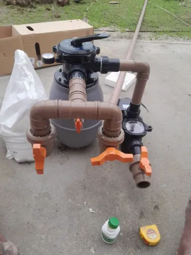 Faço instalação hidráulica de piscina