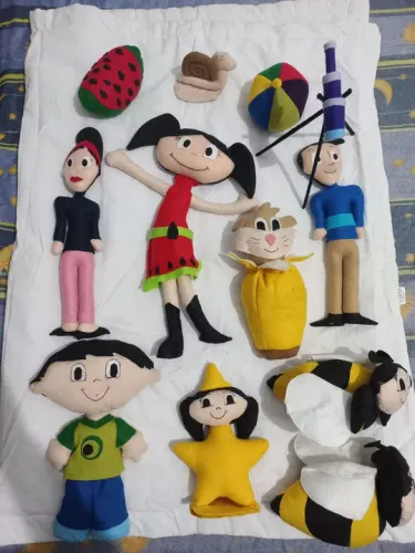 BONECO DE FELTRO FESTA SHOW DA LUNA
