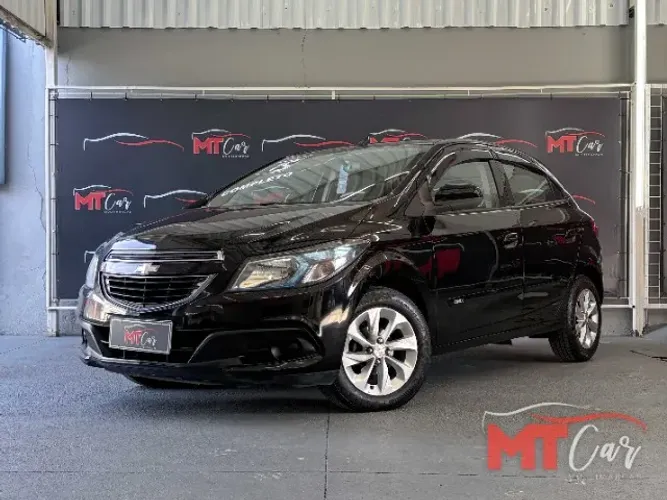 CHEVROLET ONIX 1.4 MPFI LT 8V FLEX 4P MANUAL 2015