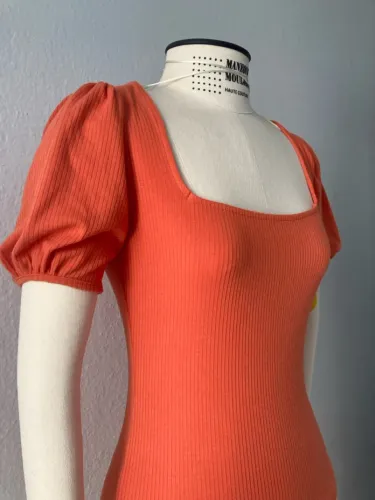 Body P - Forever novo, na etiqueta