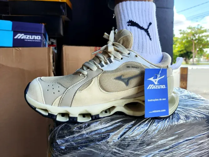 Mizuno Wave Prophecy - Bege