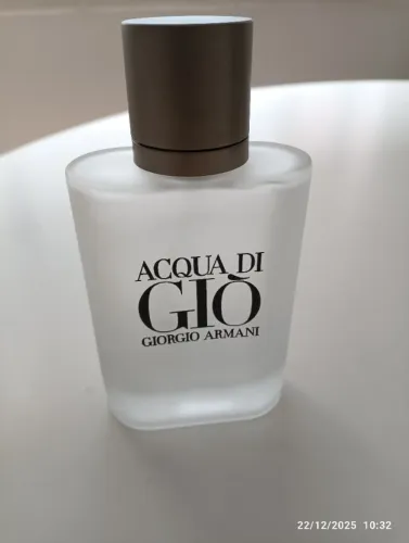 Frasco de Acqua di Gio, 100 ml