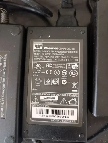 Adaptadores de energia para diversos dispositivos