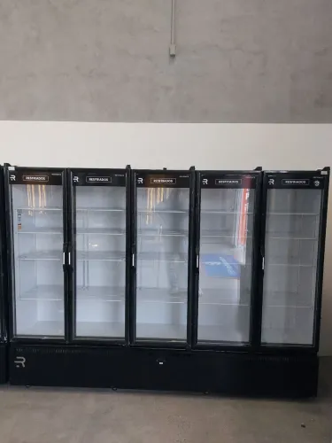 Geladeira expositora 5 portas para resfriados 1631 litros nova 