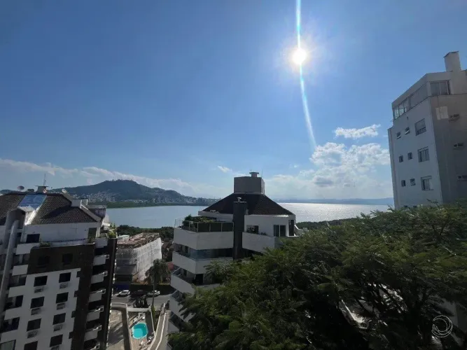 Cobertura para Venda em Florianópolis, João Paulo, 4 dormitórios, 2 suítes, 4 banheiros, 4