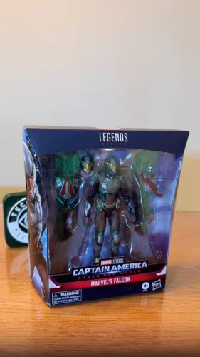FALCÃO (CAPITÃO AMÉRICA FILME) - MARVEL LEGENDS - LACRADO