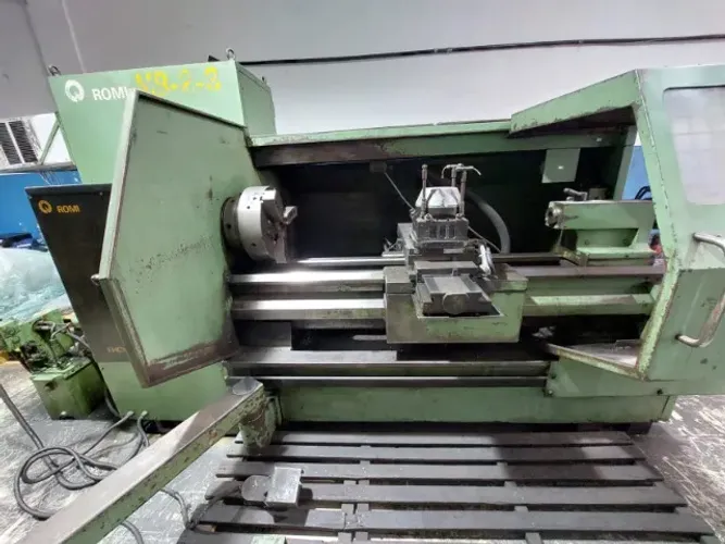 Torno CNC Romi EHCN 40 II