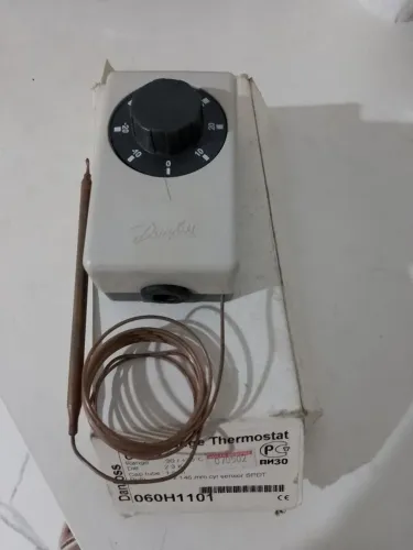 Termostato industrial refrigeração DANFOSS  UT 72