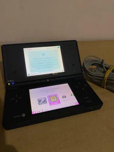 Nintendo DSI preto